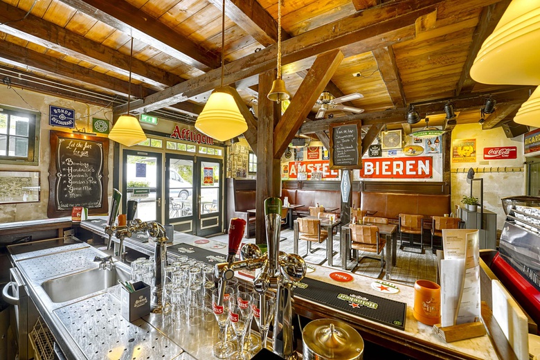 WinkelruimteaanHoofdstraat 24 - 24/a<br/> inLeiderdorp