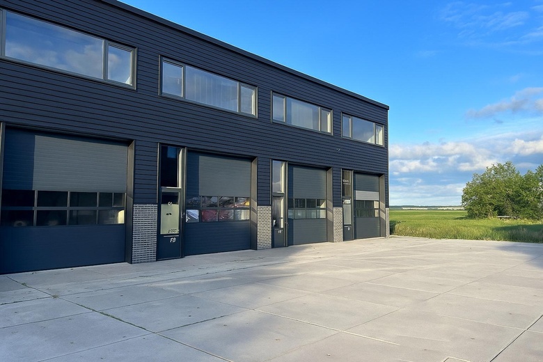 Bekijk foto 1 van Knibbelweg 73