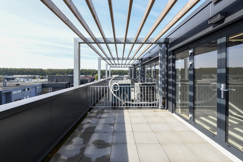 BedrijfsruimteaanEemmeerlaan 2 H<br/> inWeesp