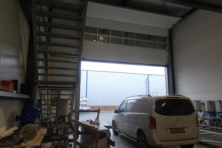 BedrijfsruimteaanJoh. Enschedeweg 112<br/> inUithoorn BedrijfsruimteaanJoh. Enschedeweg 112<br/> inUithoorn