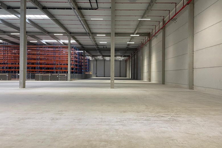 BedrijfsruimteaanRietgraaf 8<br/> inOosterhout