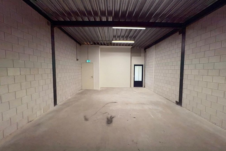 BedrijfsruimteaanVlotlaan 302<br/> inMonster BedrijfsruimteaanVlotlaan 302<br/> inMonster