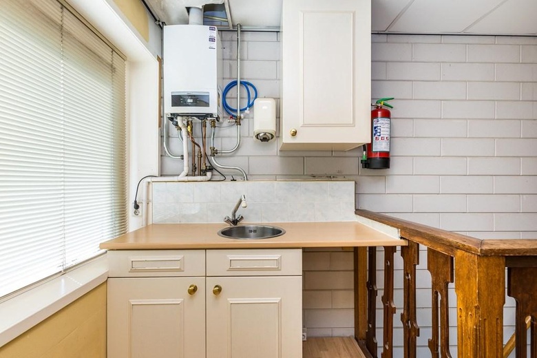 BedrijfsruimteaanAmbachtsweg 39 F<br/> inPijnacker