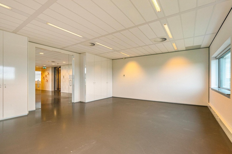 KantoorruimteaanHulsterweg 82<br/> inVenlo KantoorruimteaanHulsterweg 82<br/> inVenlo