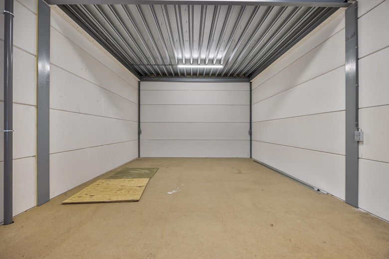 BedrijfsruimteaanWattstraat 86 J<br/> inZwijndrecht BedrijfsruimteaanWattstraat 86 J<br/> inZwijndrecht