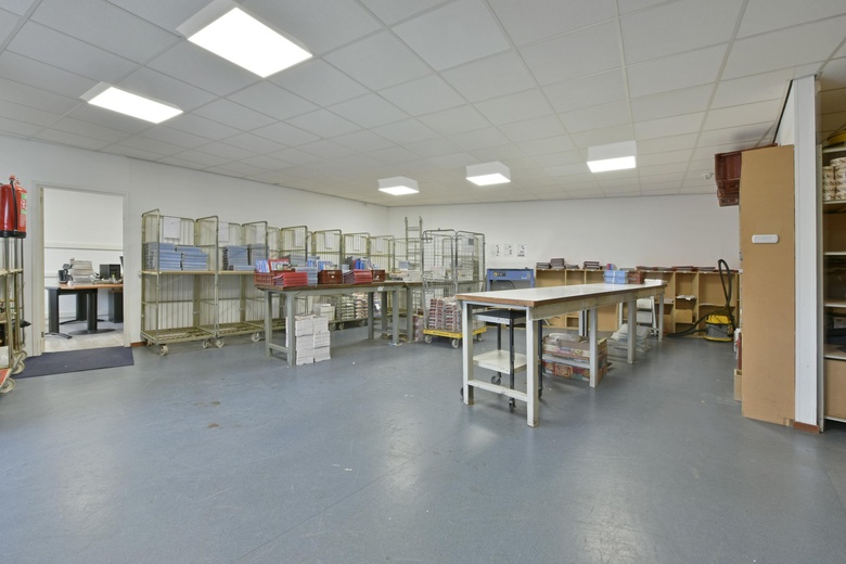 BedrijfsruimteaanUtrechtseweg 5 A<br/> inHilversum