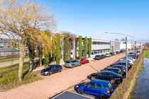 Bekijk foto 3 van Delta 85