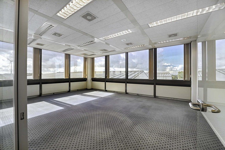 KantoorruimteaanIndustrieweg 24<br/> inZoeterwoude KantoorruimteaanIndustrieweg 24<br/> inZoeterwoude