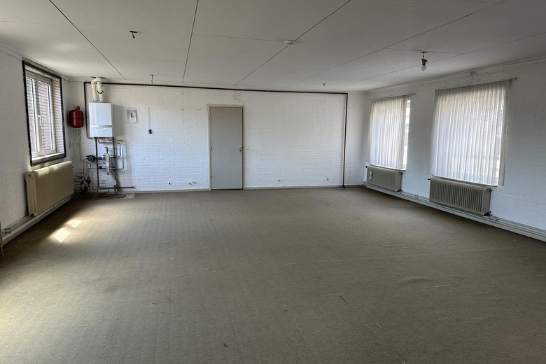 WinkelruimteaanSteenweg 47<br/> inSittard WinkelruimteaanSteenweg 47<br/> inSittard