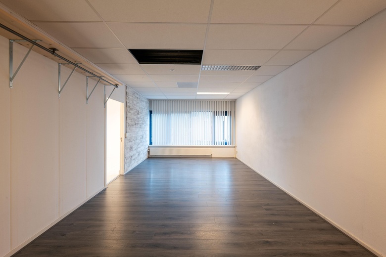 KantoorruimteaanPascalweg 7<br/> inSpijkenisse KantoorruimteaanPascalweg 7<br/> inSpijkenisse