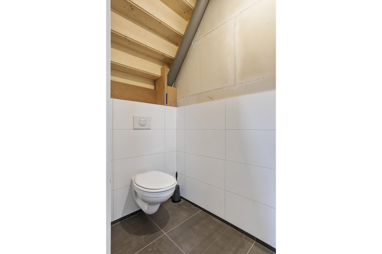 BedrijfsruimteaanSchepenstraat 5<br/> inDelfgauw