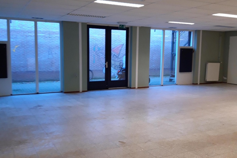 WinkelruimteaanHogestraat 13<br/> inDinxperlo WinkelruimteaanHogestraat 13<br/> inDinxperlo