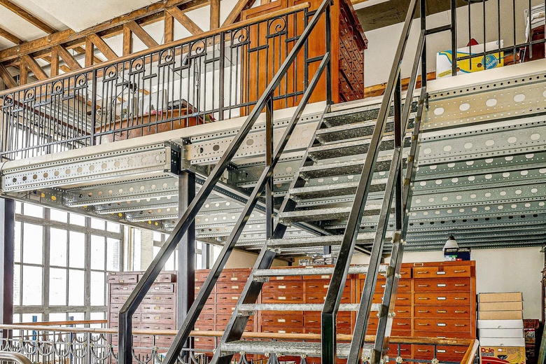 BedrijfsruimteaanIndustriestraat 22 F<br/> inIJmuiden BedrijfsruimteaanIndustriestraat 22 F<br/> inIJmuiden