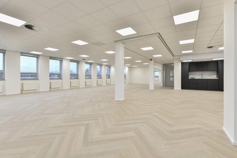 KantoorruimteaanShannonweg 11<br/> inSchiphol