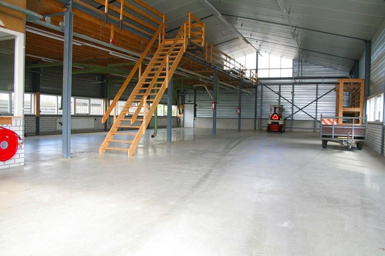 BedrijfsruimteaanPostelweg 35<br/> inBladel BedrijfsruimteaanPostelweg 35<br/> inBladel
