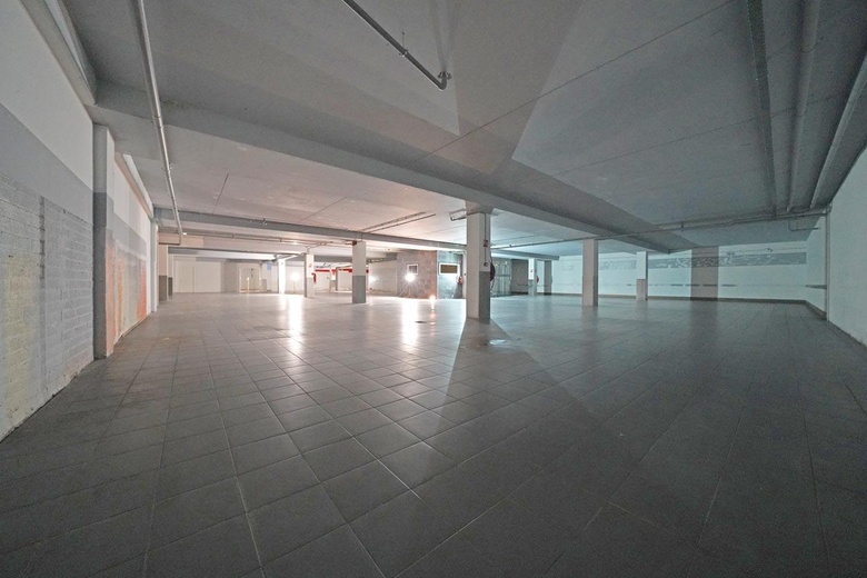 WinkelruimteaanZoetelaarpassage 13<br/> inAlmere WinkelruimteaanZoetelaarpassage 13<br/> inAlmere
