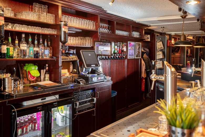 HorecaaanWeibuorren 100<br/> inUreterp