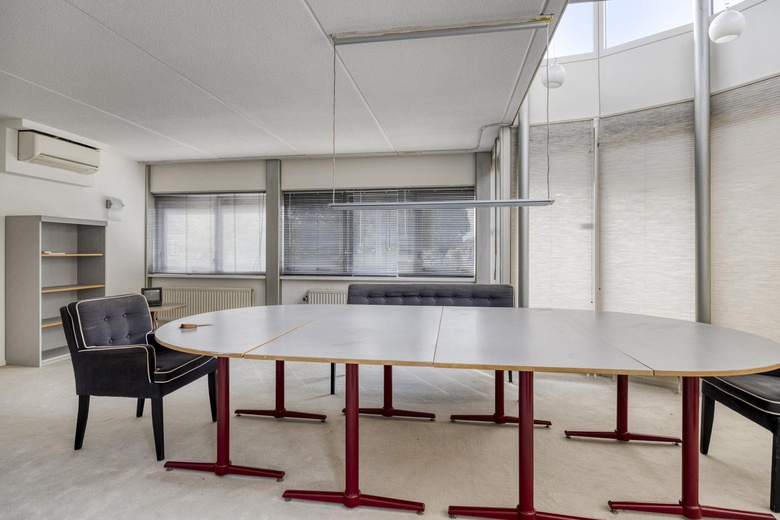 KantoorruimteaanOelerweg 32 A<br/> inHengelo KantoorruimteaanOelerweg 32 A<br/> inHengelo