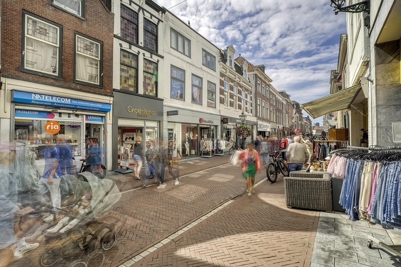 WinkelruimteaanHaarlemmerstraat 55<br/> inLeiden WinkelruimteaanHaarlemmerstraat 55<br/> inLeiden