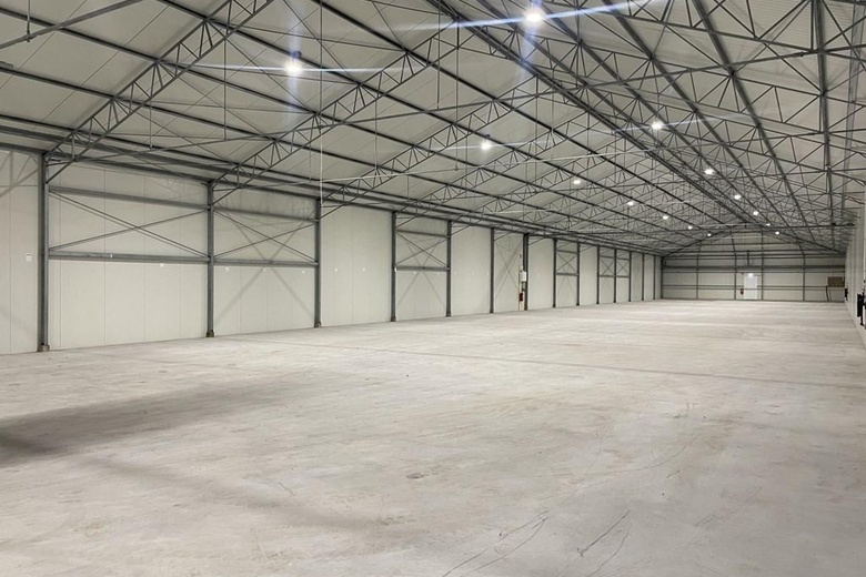 BedrijfsruimteaanOosteinderweg 457 L<br/> inAalsmeer