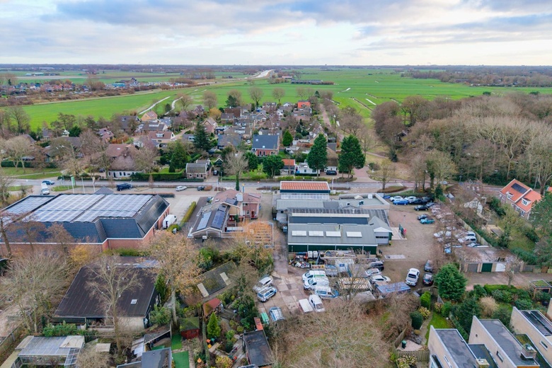 BedrijfsruimteaanDamweg 3<br/> inSchoorl