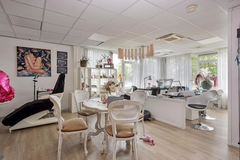 KantoorruimteaanIndustrieweg 33 - 40<br/> inIJsselstein KantoorruimteaanIndustrieweg 33 - 40<br/> inIJsselstein