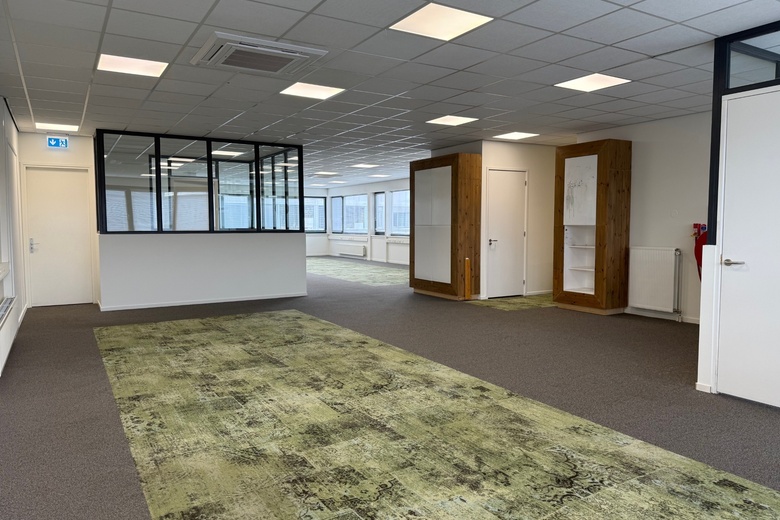 Bekijk foto 1 van Analoogstraat 23