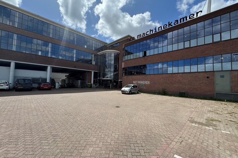 WinkelruimteaanStormhoek 39<br/> inZaandam