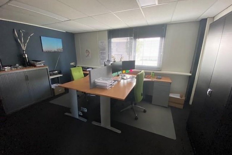 BedrijfsruimteaanBoeierstraat 1<br/> inRaalte BedrijfsruimteaanBoeierstraat 1<br/> inRaalte