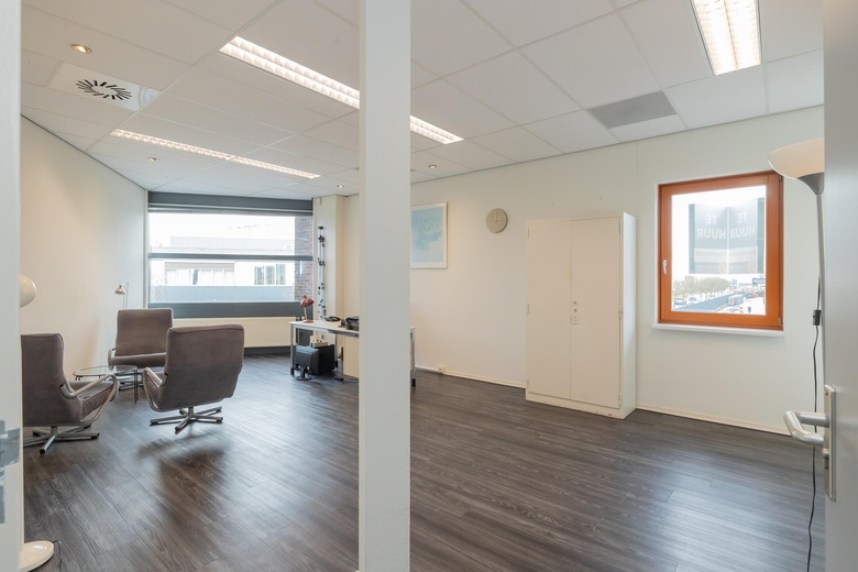 KantoorruimteaanEdisonstraat 28<br/> inSassenheim