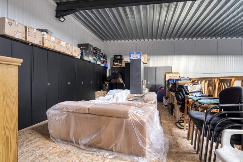 BedrijfsruimteaanSnelliusweg 49<br/> inTholen