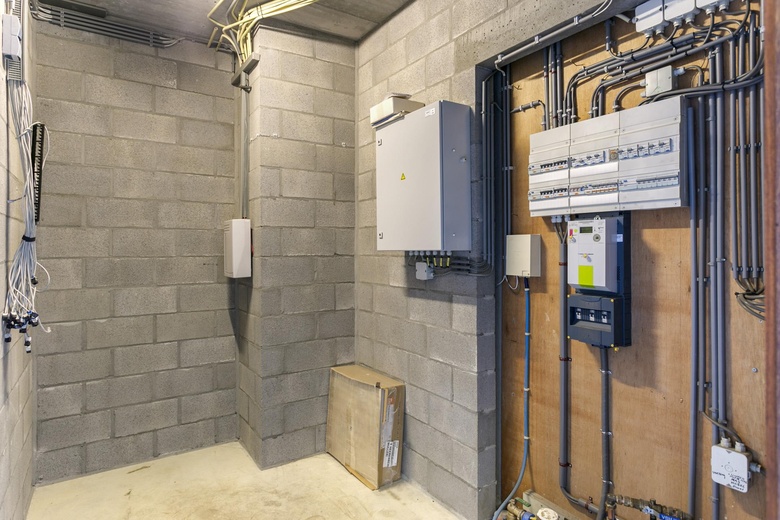 BedrijfsruimteaanHandelsstraat 9<br/> inSittard BedrijfsruimteaanHandelsstraat 9<br/> inSittard