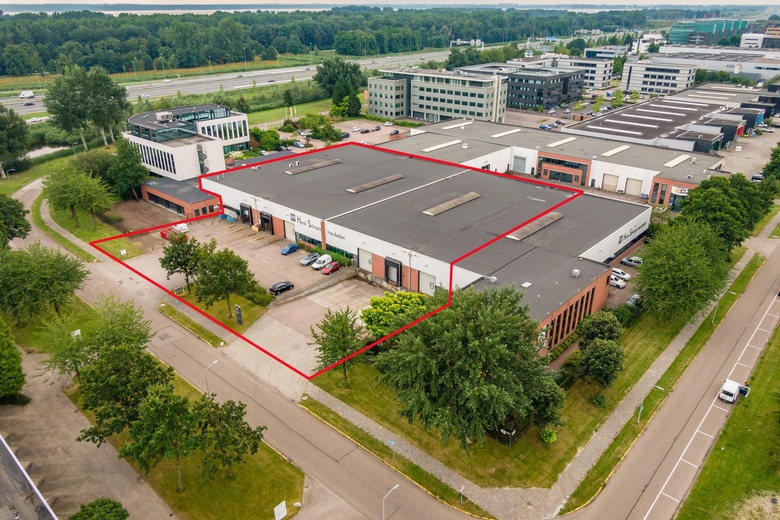 BedrijfsruimteaanVersterkerstraat 4<br/> inAlmere
