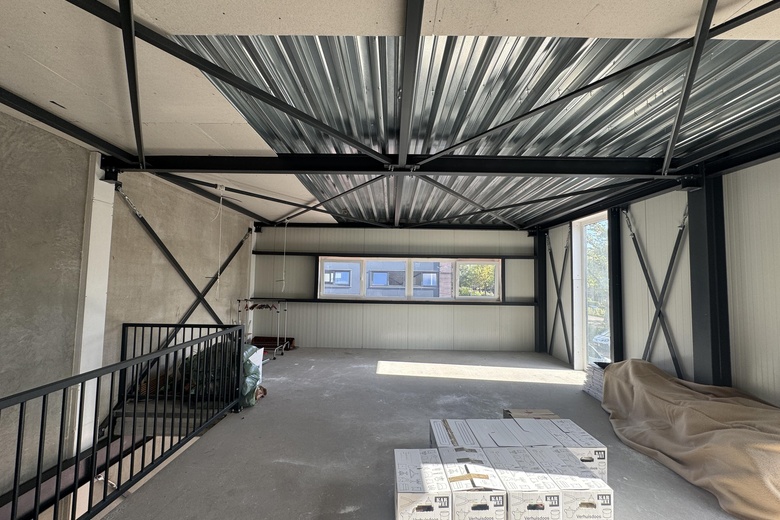 BedrijfsruimteaanDorresteinweg 72 11<br/> inSoest