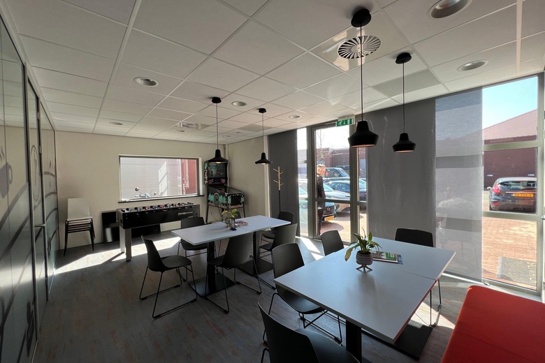 KantoorruimteaanBuitendijks 33<br/> inPapendrecht