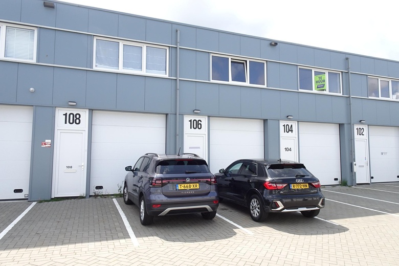 BedrijfsruimteaanZandzuigerstraat 108<br/> inAlmere BedrijfsruimteaanZandzuigerstraat 108<br/> inAlmere