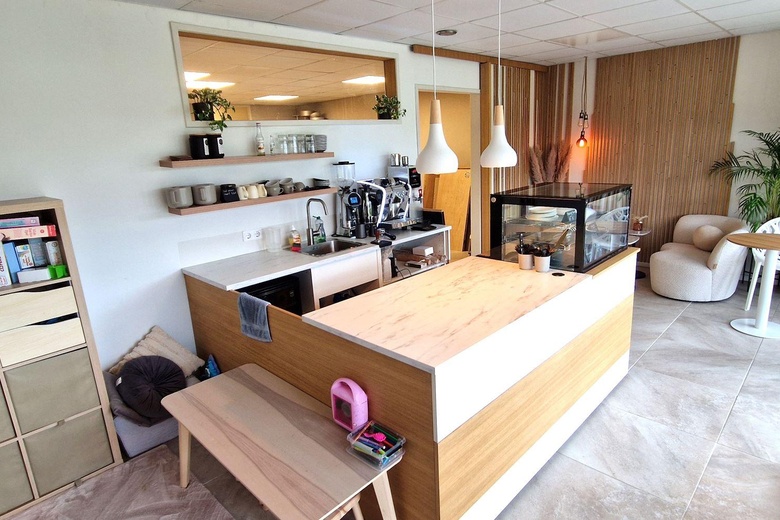 WinkelruimteaanZeeweg 63<br/> inSint Maartensvlotbrug