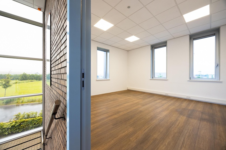 BedrijfsruimteaanBulb trade park 3<br/> inNoordwijkerhout BedrijfsruimteaanBulb trade park 3<br/> inNoordwijkerhout