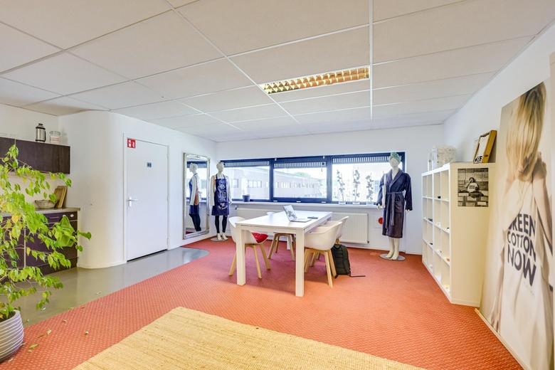 Bedrijfsruimte Nieuwegein - De Liesbosch 8 C - Foto 9