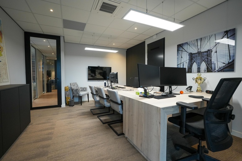 KantoorruimteaanStationsplein 1<br/> inHeesch