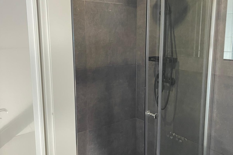 BedrijfsruimteaanRaasdorperweg 150 M<br/> inLijnden BedrijfsruimteaanRaasdorperweg 150 M<br/> inLijnden