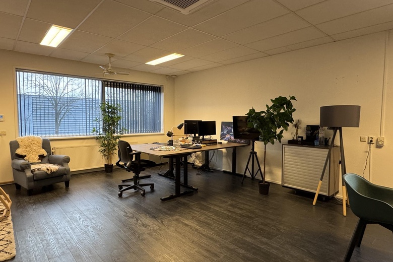 KantoorruimteaanWeteringpad 52<br/> inSoest KantoorruimteaanWeteringpad 52<br/> inSoest