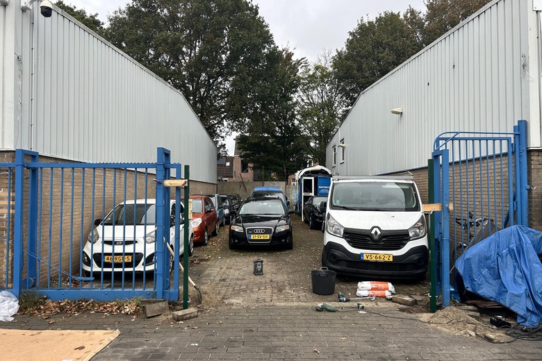 BedrijfsruimteaanDekkershoek 23<br/> inDen Haag BedrijfsruimteaanDekkershoek 23<br/> inDen Haag