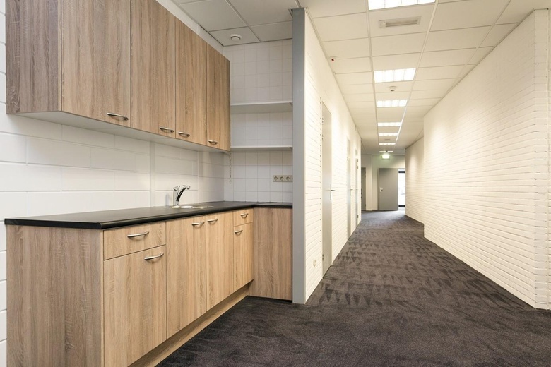 KantoorruimteaanAkeleibaan 70<br/> inCapelle aan den IJssel