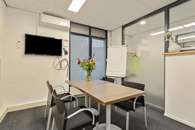 KantoorruimteaanWethouder den Oudenstraat 4<br/> inHelmond KantoorruimteaanWethouder den Oudenstraat 4<br/> inHelmond