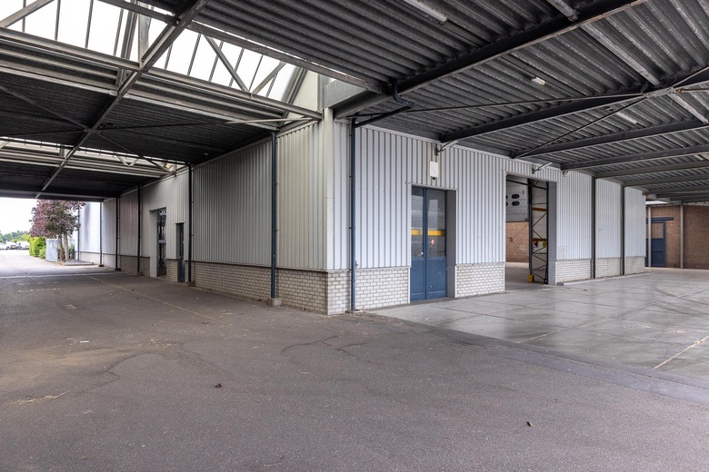 BedrijfsruimteaanHeereweg 337 B<br/> inLisse BedrijfsruimteaanHeereweg 337 B<br/> inLisse