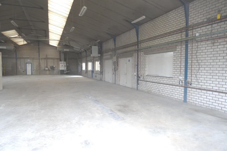 BedrijfsruimteaanBosstraat 2 e<br/> inGrathem