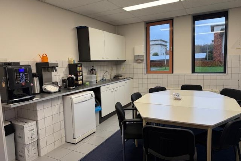 KantoorruimteaanDe Drieslag 25<br/> inDronten