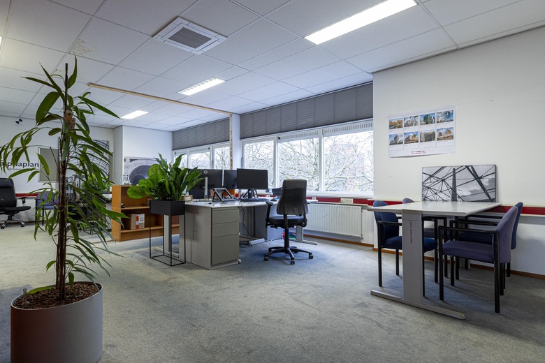 KantoorruimteaanHenry Dunantweg 4<br/> inAlphen aan den Rijn