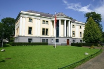 Bekijk foto 3 van Museumlaan 2 Bekijk foto 3 van Museumlaan 2